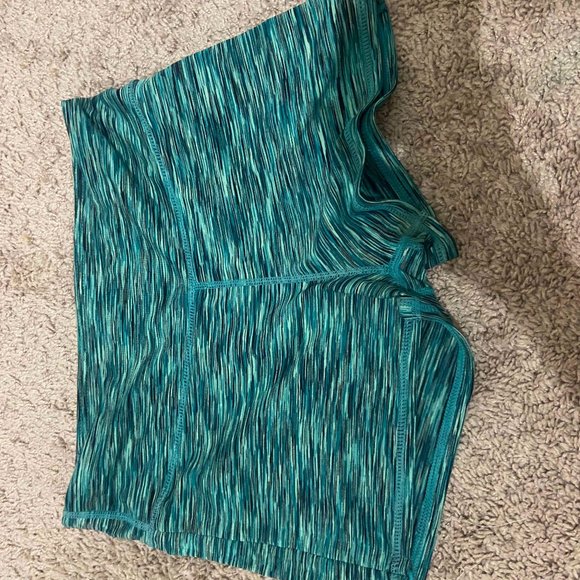 fabletics teal heather booty shorts - Picture 2 of 2